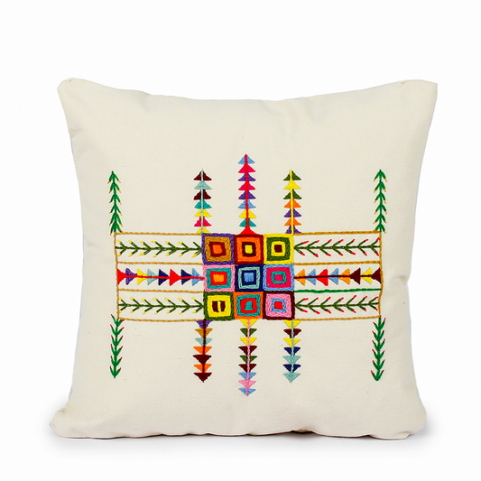 Embroidered cotton cushion وسادة قطن مطرز