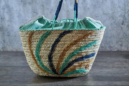 Embroidered Khoos Bag حقيبة خوص مطرزة