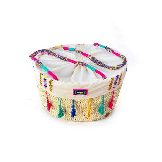 Embroidered Khoos Bag with ribbon حقيبة خوص مطرزة بشريط