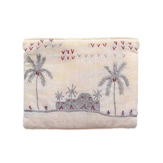 Embroidered linen makeup wallet - Silver. محفظة مكياج من الكتان المطرز فضي