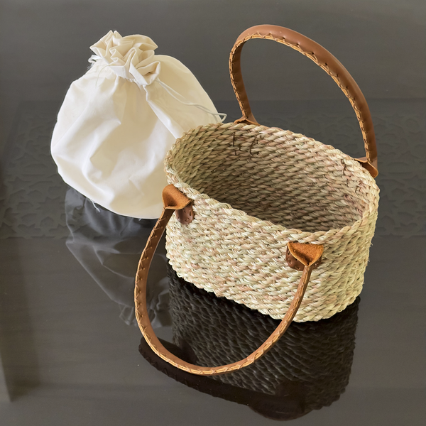 Halfa bag with leather handle حقيبة حلفا بيد جلد