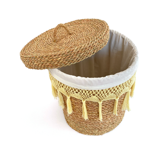 Halfa laundry basket with lid, crocheted. سلة حلفا للغسيل بغطاء مع كروشيه