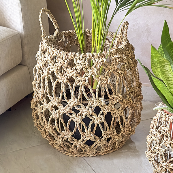 Marjouna Halfa mesh yarn. مرجونة حلفا غزل شبكة