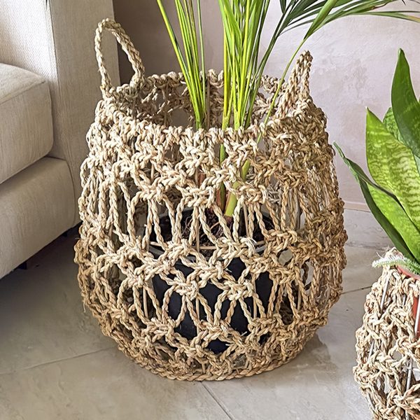 Marjouna Halfa mesh yarn. مرجونة حلفا غزل شبكة