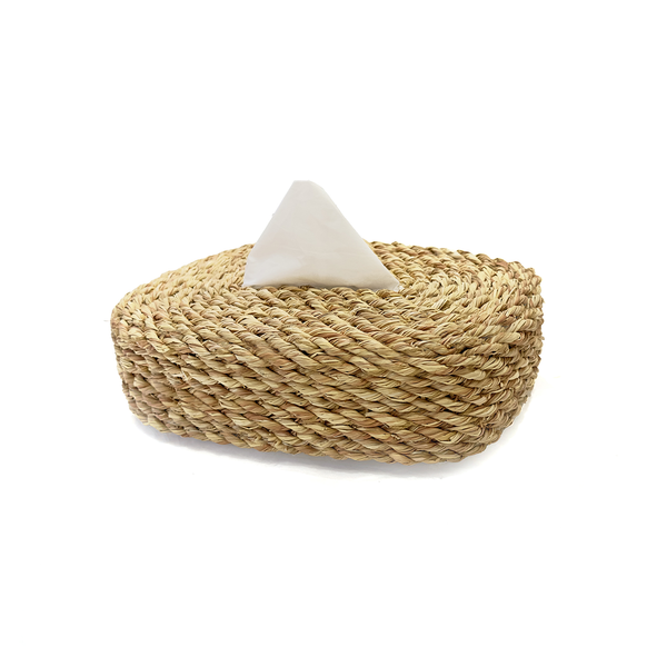 Halfa tissue box. علبة مناديل حلفا