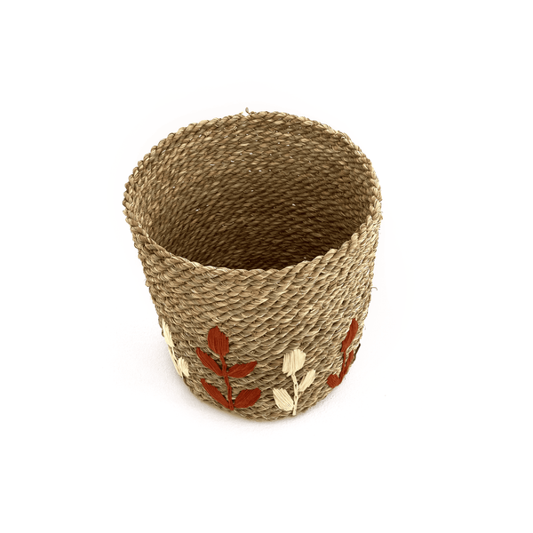 Halfa cup basket leaf embroidery. سلة حلفا كأس تطريز ورق شجر