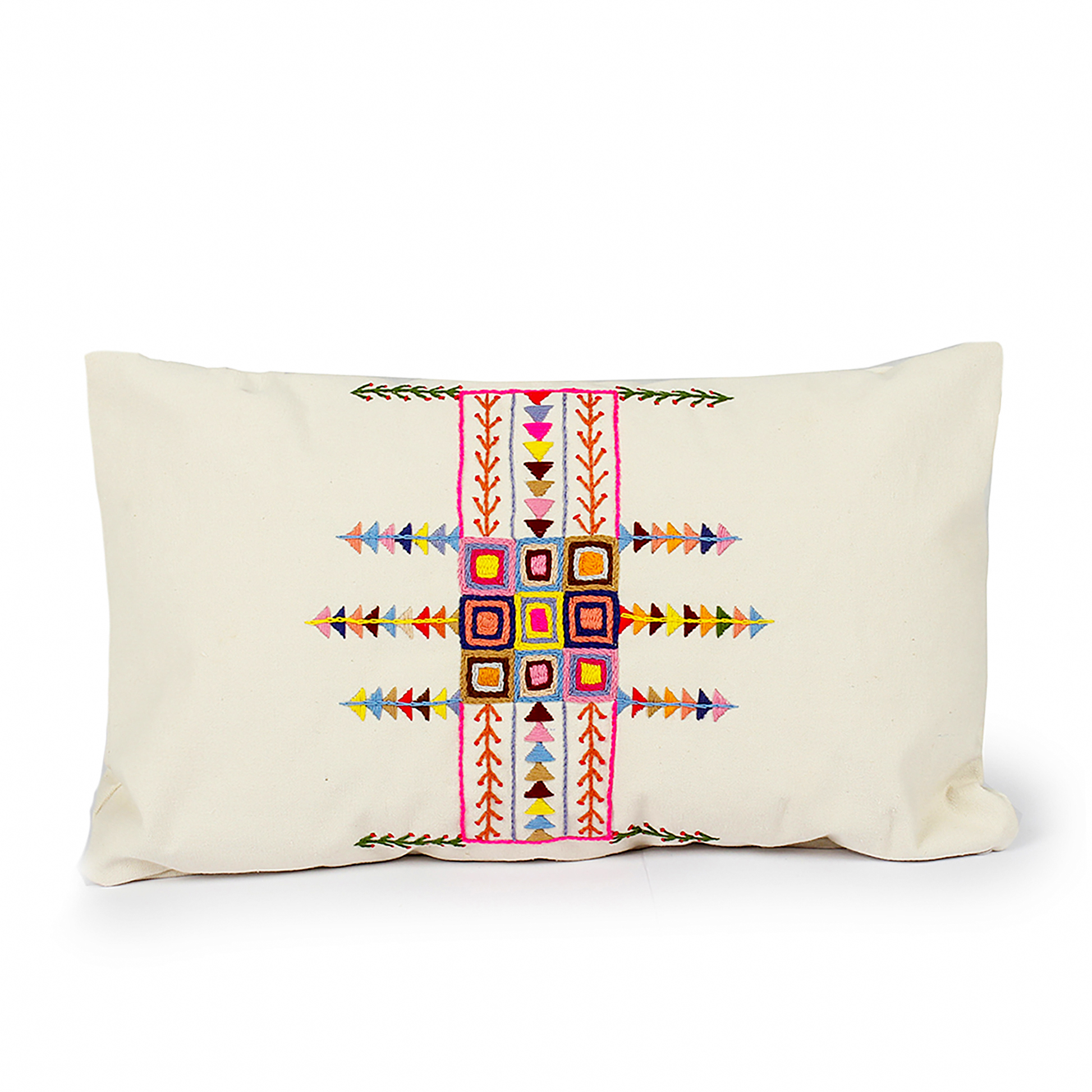 Embroidered cotton cushion وسادة قطن مطرز