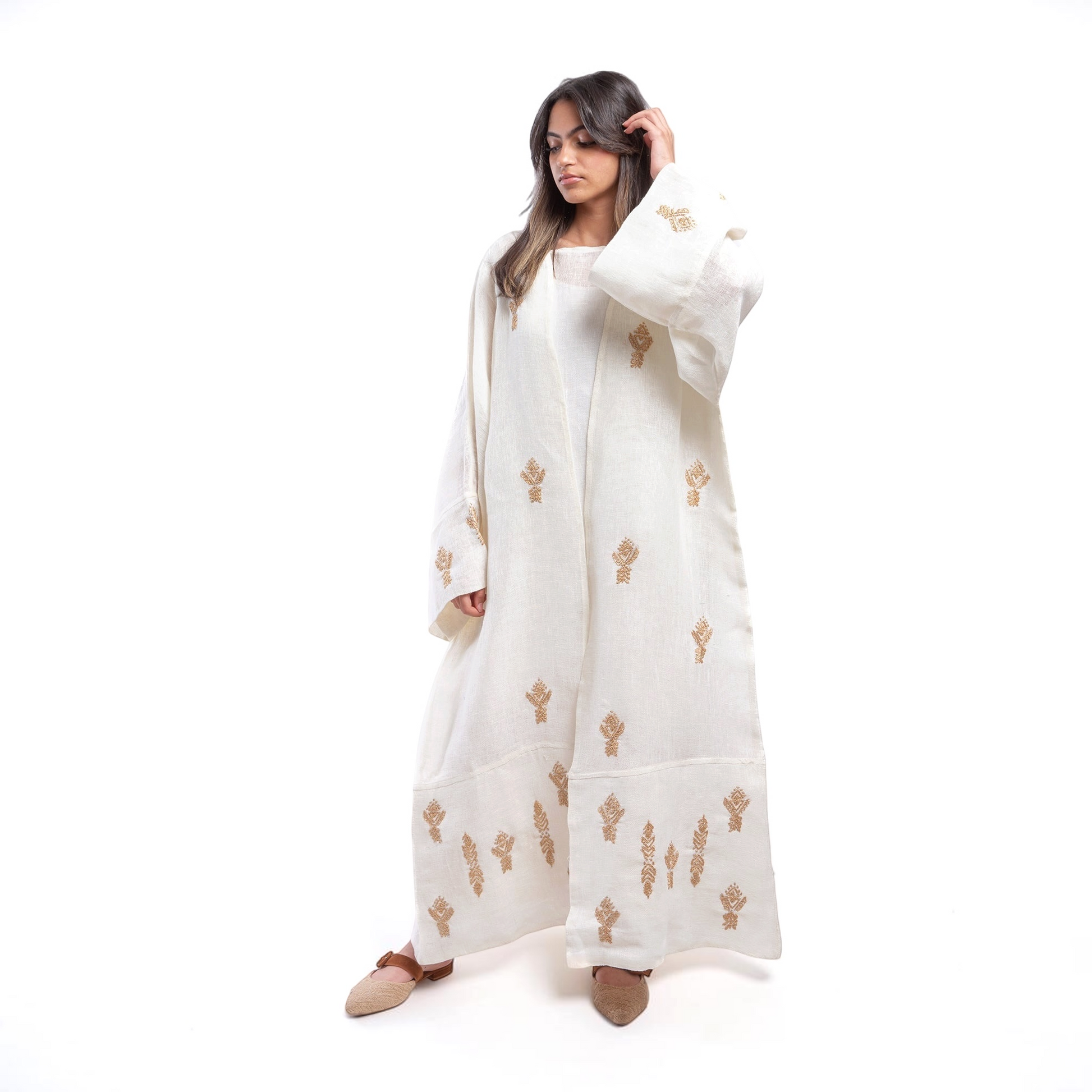 Embroidered linen Jalabiya JL003. قفطان كتان مطرز