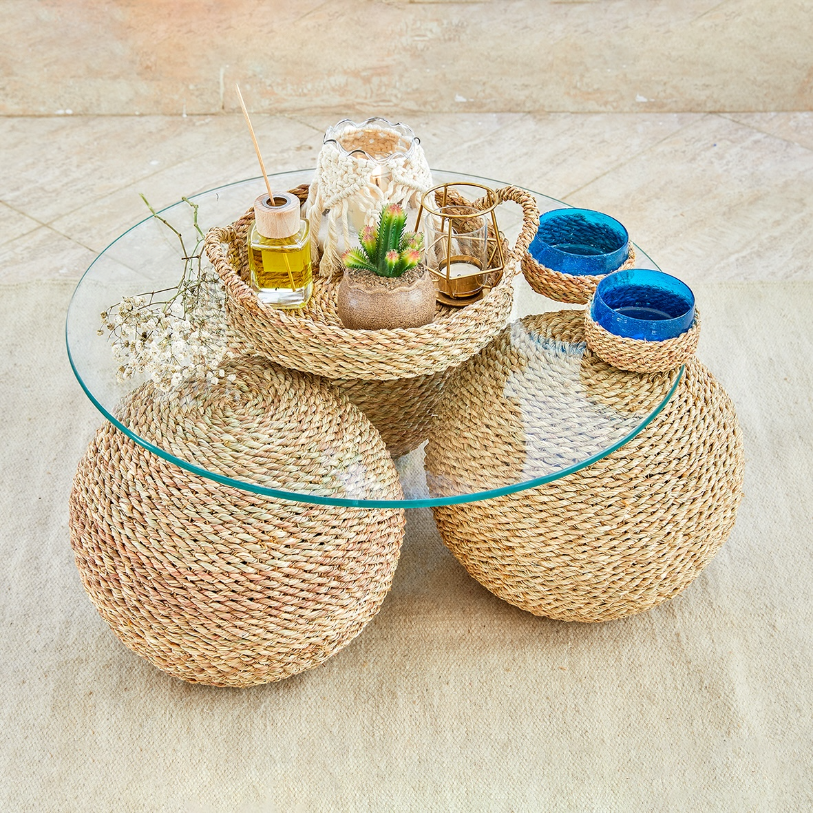 Halfa balls table طاولة كرات الحلفا
