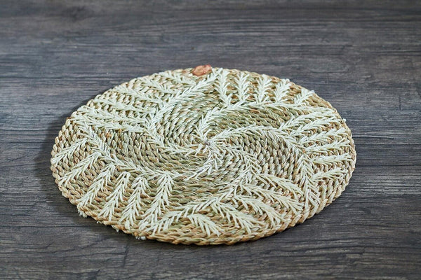 Embroidered Halfa Placemats G. مفرش اطباق حلفا مطرز