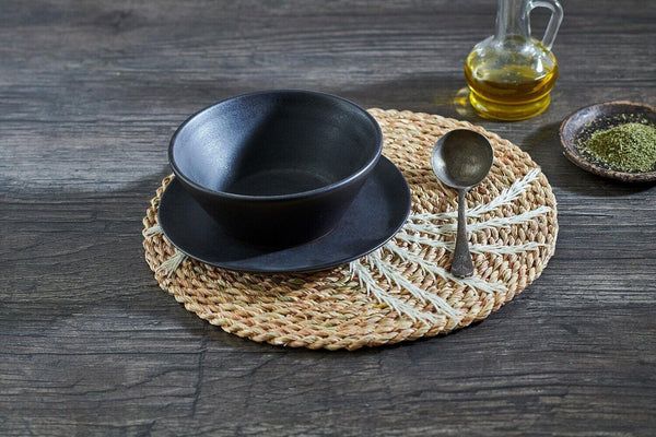 Embroidered Halfa Placemats C. مفرش اطباق حلفا مطرز