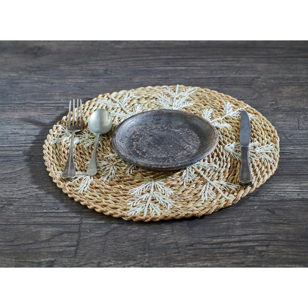 Embroidered Halfa Placemats G. مفرش اطباق حلفا مطرز