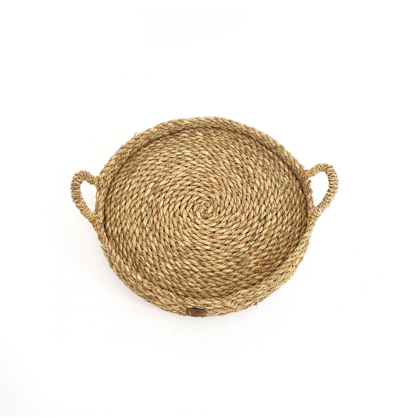 Halfa tray with handle.صينية حلفا  بيد.