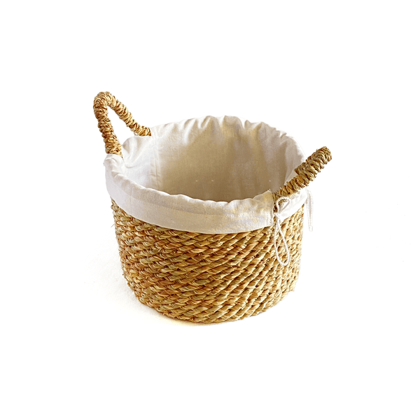Halfa circular Basket with Handle. سلة حلفا دائرية بيد