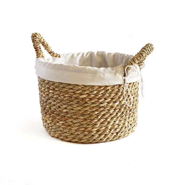Halfa circular Basket with Handle. سلة حلفا دائرية بيد